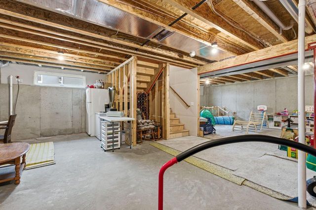 809 S Musket Ridge DRIVE, Sun Prairie, WI 53590