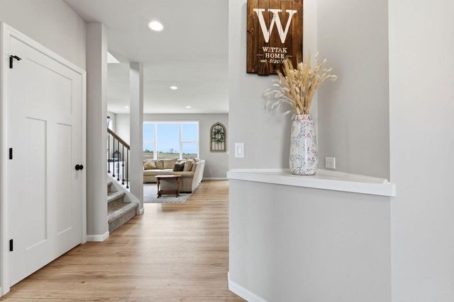 809 S Musket Ridge DRIVE, Sun Prairie, WI 53590