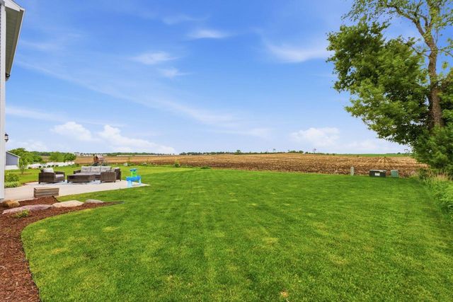 809 S Musket Ridge DRIVE, Sun Prairie, WI 53590