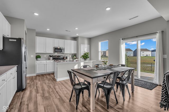 9203 Larson Drive, Pendleton, IN 46064