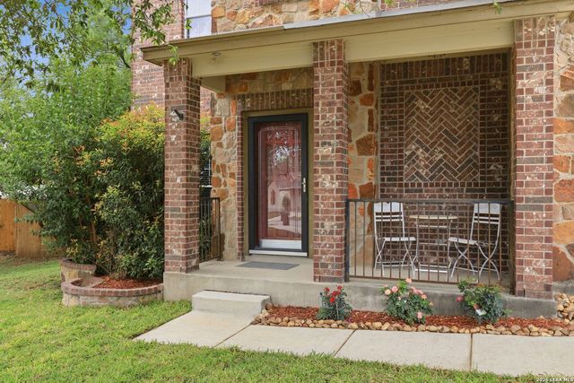 10618 CLOVER CYN, Helotes, TX 78023