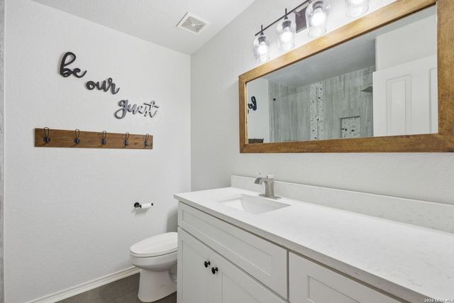 10618 CLOVER CYN, Helotes, TX 78023