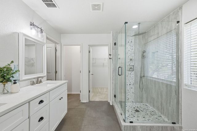 10618 CLOVER CYN, Helotes, TX 78023