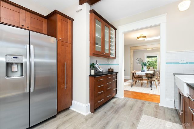 807 27th Avenue, Seattle, WA 98122