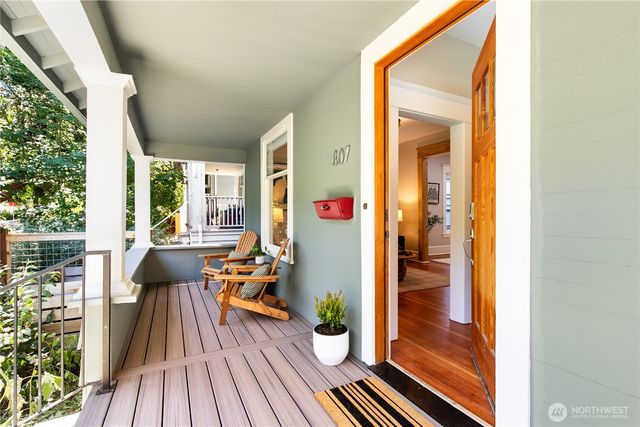 807 27th Avenue, Seattle, WA 98122