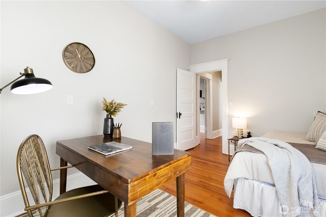 807 27th Avenue, Seattle, WA 98122