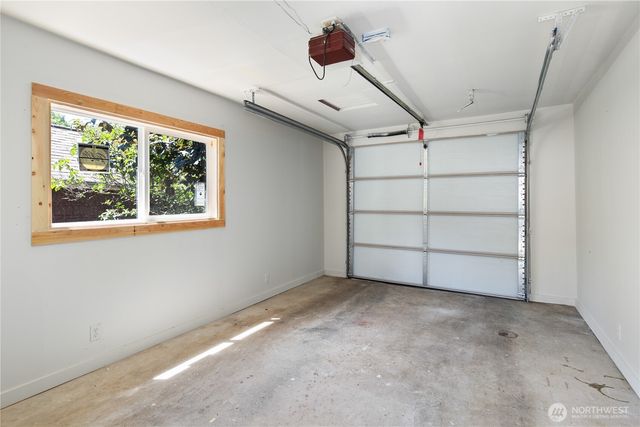 807 27th Avenue, Seattle, WA 98122