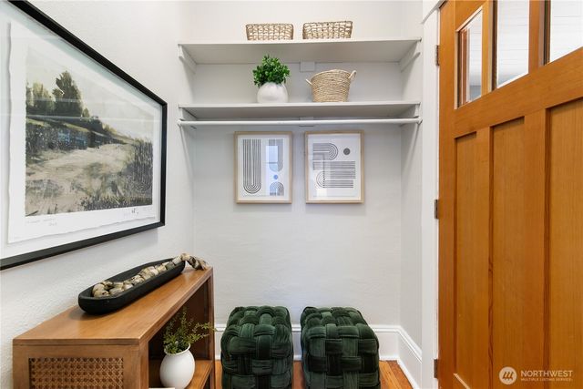 807 27th Avenue, Seattle, WA 98122