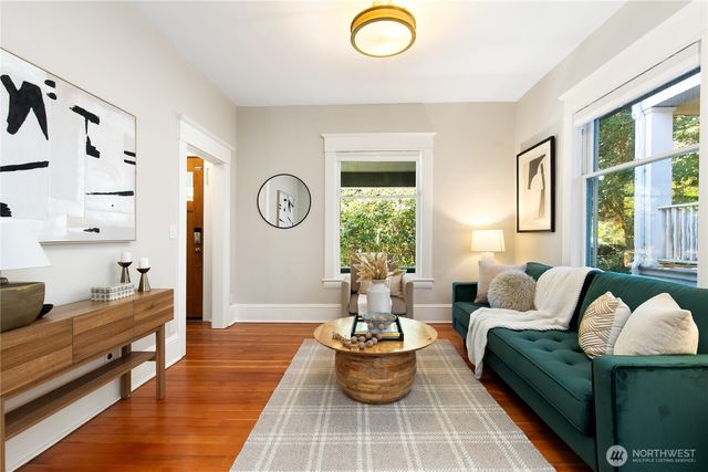 807 27th Avenue, Seattle, WA 98122