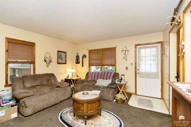 609 Spruce Street, Wamego, KS 66547