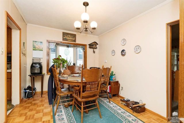 609 Spruce Street, Wamego, KS 66547