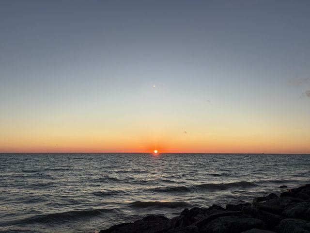 6325 N Sheridan Road 1906, Chicago, IL 60660