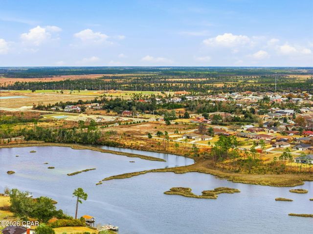 293 Hugh Thomas Drive, Callaway, FL 32404