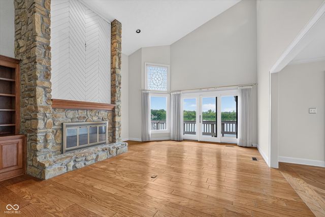 8002 Dean Road, Indianapolis, IN 46240