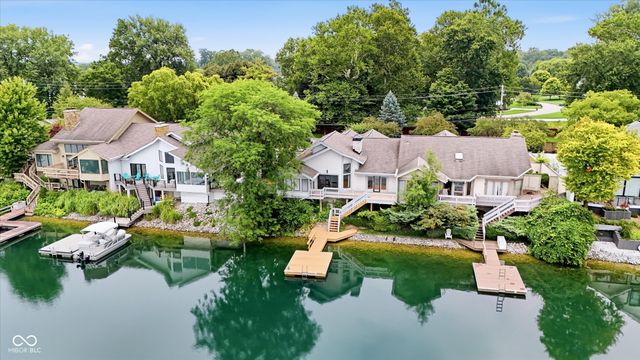 8002 Dean Road, Indianapolis, IN 46240