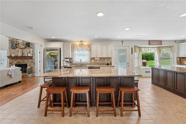 378 Clyde Court, Mcdonough, GA 30252