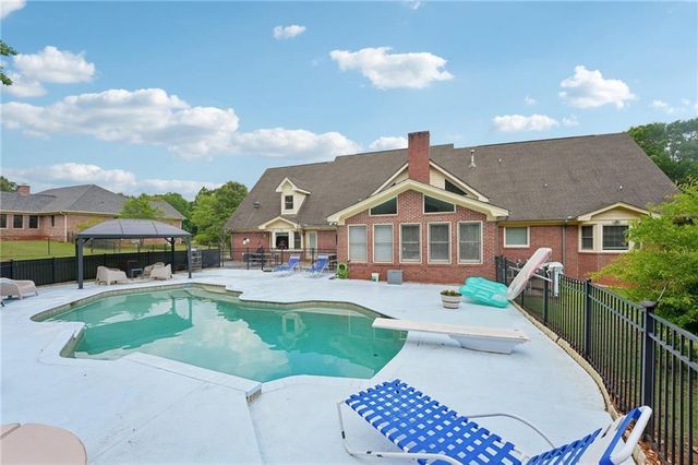 378 Clyde Court, Mcdonough, GA 30252