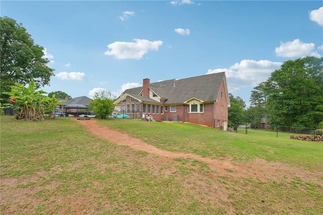 378 Clyde Court, Mcdonough, GA 30252