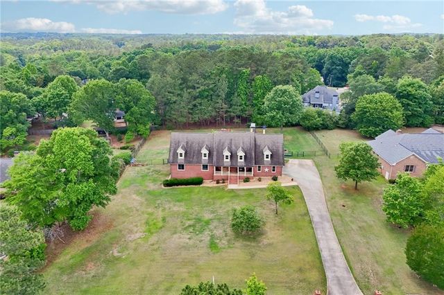 378 Clyde Court, Mcdonough, GA 30252