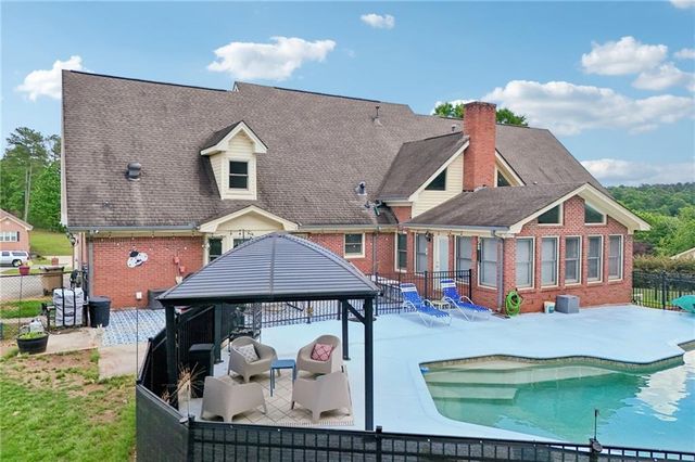 378 Clyde Court, Mcdonough, GA 30252