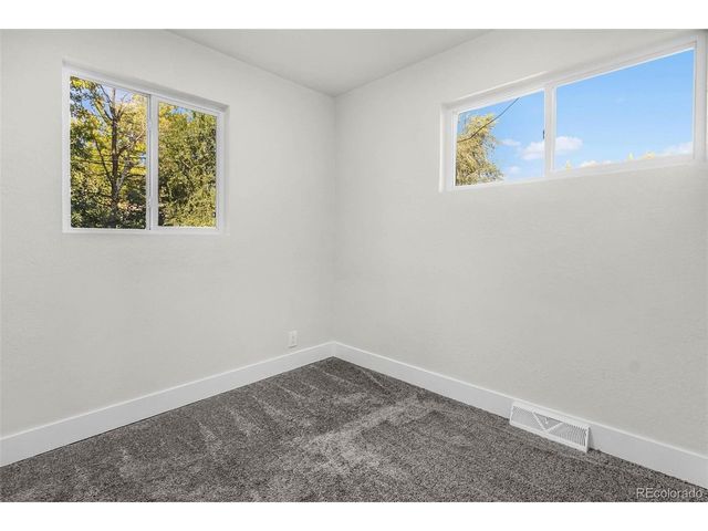 1115 S Harlan St, Lakewood, CO 80232