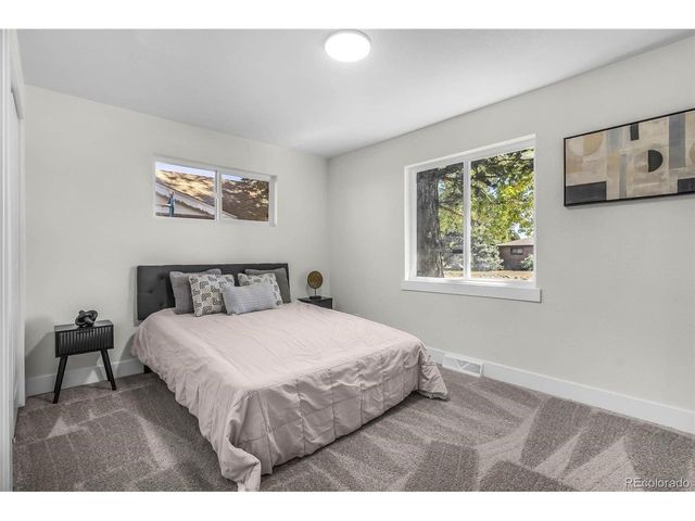 1115 S Harlan St, Lakewood, CO 80232