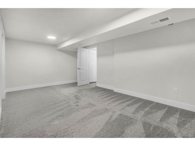 1115 S Harlan St, Lakewood, CO 80232