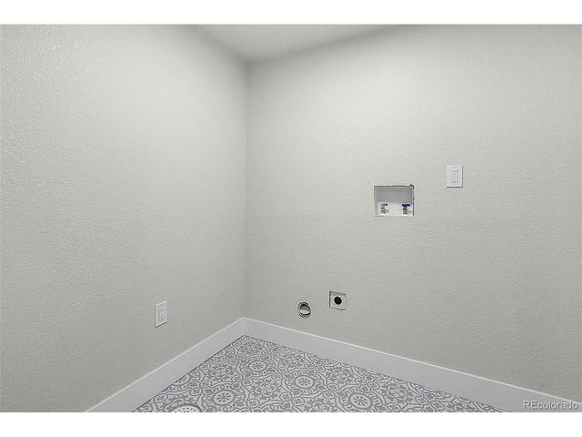 1115 S Harlan St, Lakewood, CO 80232