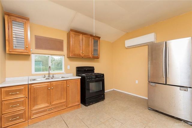 2616 King Drive, Donna, TX 78537