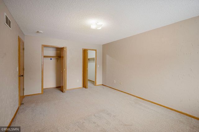 4075 Wilshire Circle, Shoreview, MN 55126