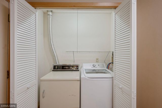 4075 Wilshire Circle, Shoreview, MN 55126