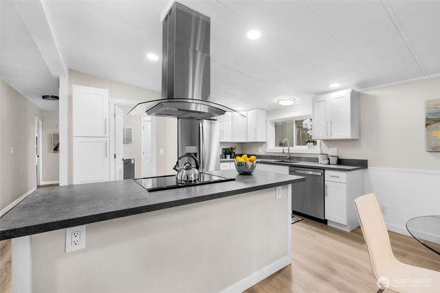 931 236th Place SW, Bothell, WA 98021