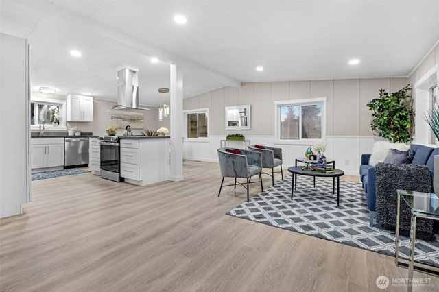 931 236th Place SW, Bothell, WA 98021