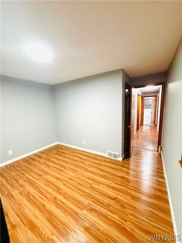 2791 N Forest Road, Amherst, NY 14068