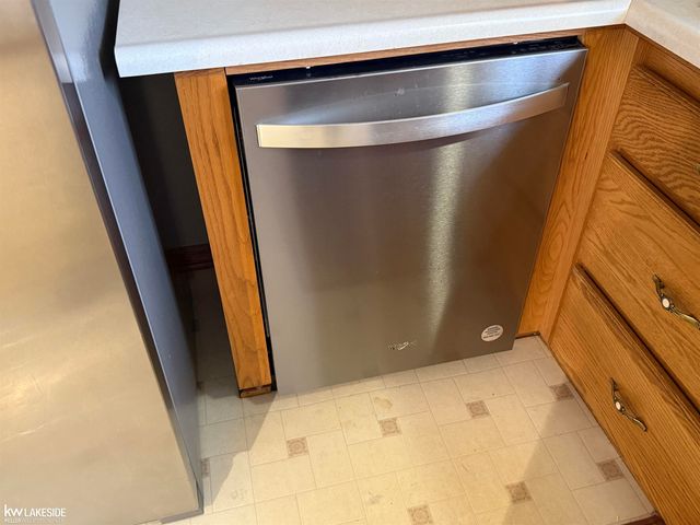 13298 Kozak Street, Sterling Heights, MI 48312