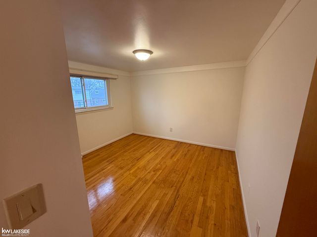 13298 Kozak Street, Sterling Heights, MI 48312