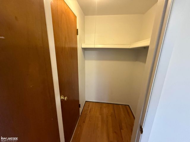 13298 Kozak Street, Sterling Heights, MI 48312