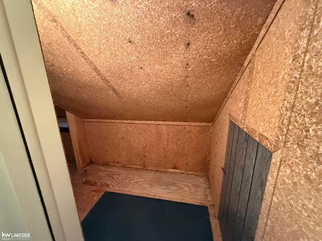 13298 Kozak Street, Sterling Heights, MI 48312