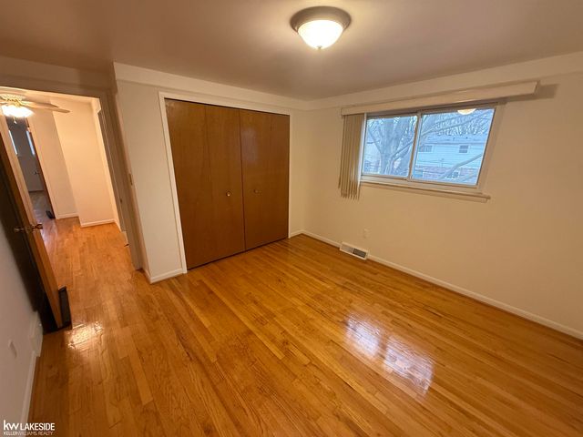 13298 Kozak Street, Sterling Heights, MI 48312