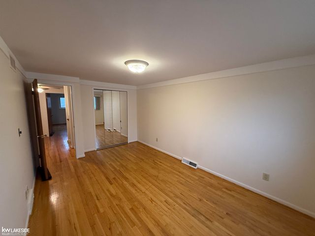 13298 Kozak Street, Sterling Heights, MI 48312