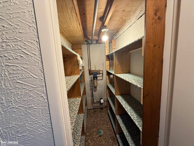 13298 Kozak Street, Sterling Heights, MI 48312