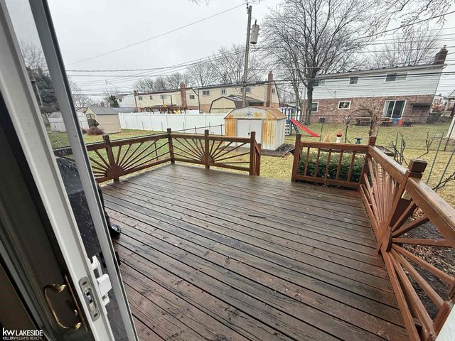 13298 Kozak Street, Sterling Heights, MI 48312