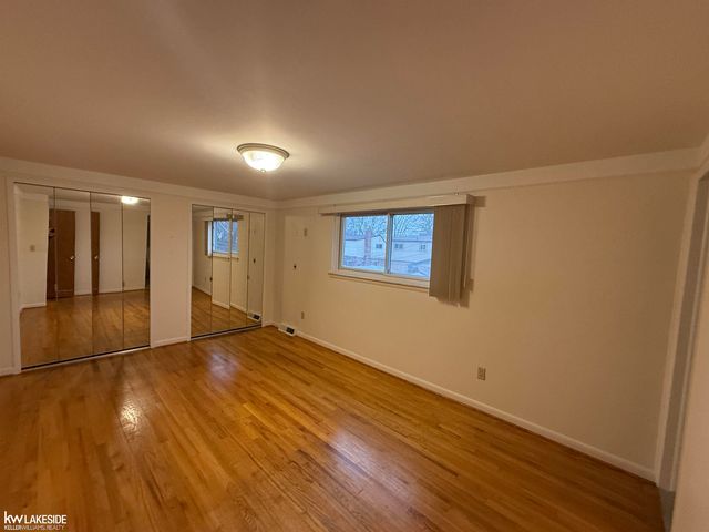 13298 Kozak Street, Sterling Heights, MI 48312