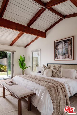 5513 Tuxedo Terrace, Los Angeles, CA 90068