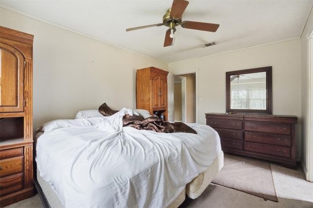 2901 Del Monte Avenue, Bay City, TX 77414