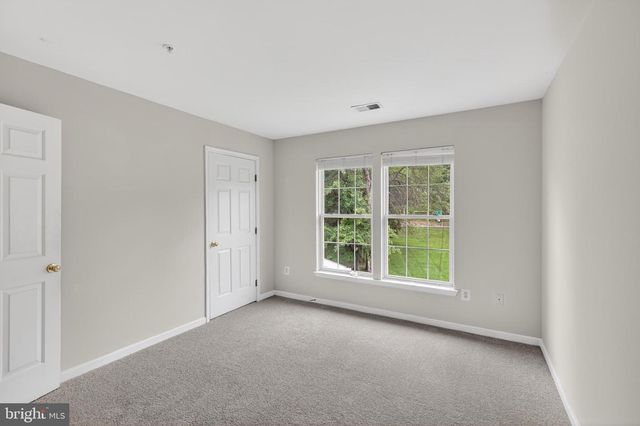 8508 HILLVIEW RD, Landover, MD 20785
