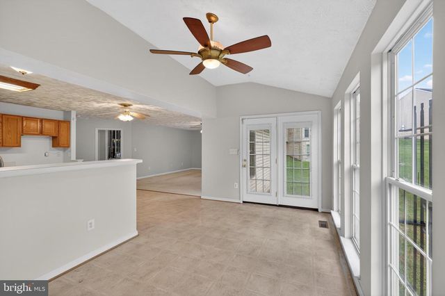 8508 HILLVIEW RD, Landover, MD 20785
