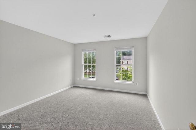 8508 HILLVIEW RD, Landover, MD 20785