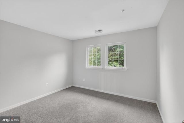 8508 HILLVIEW RD, Landover, MD 20785