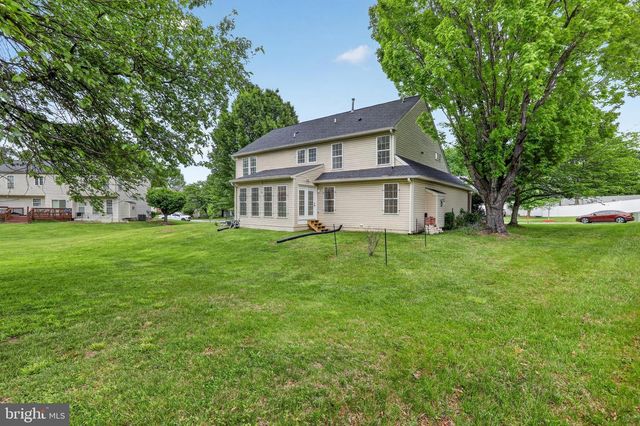8508 HILLVIEW RD, Landover, MD 20785